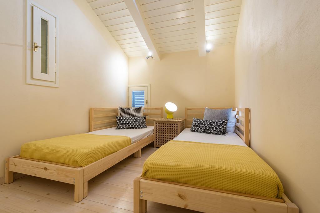 Villa Oliva, In A Serene Location & Private Pool, By Zantewize Akrotiri  Ngoại thất bức ảnh