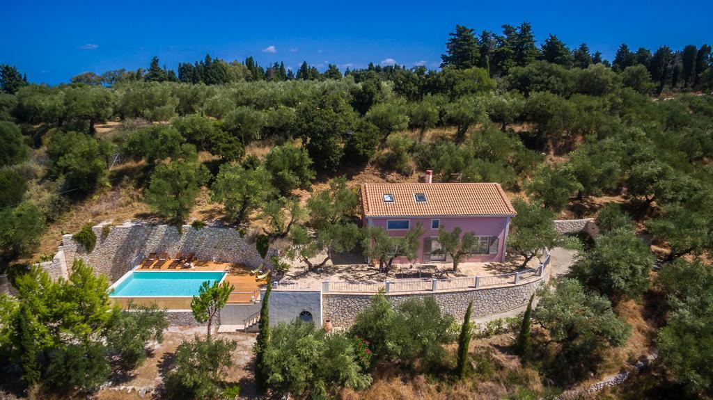 Villa Oliva, In A Serene Location & Private Pool, By Zantewize Akrotiri  Ngoại thất bức ảnh